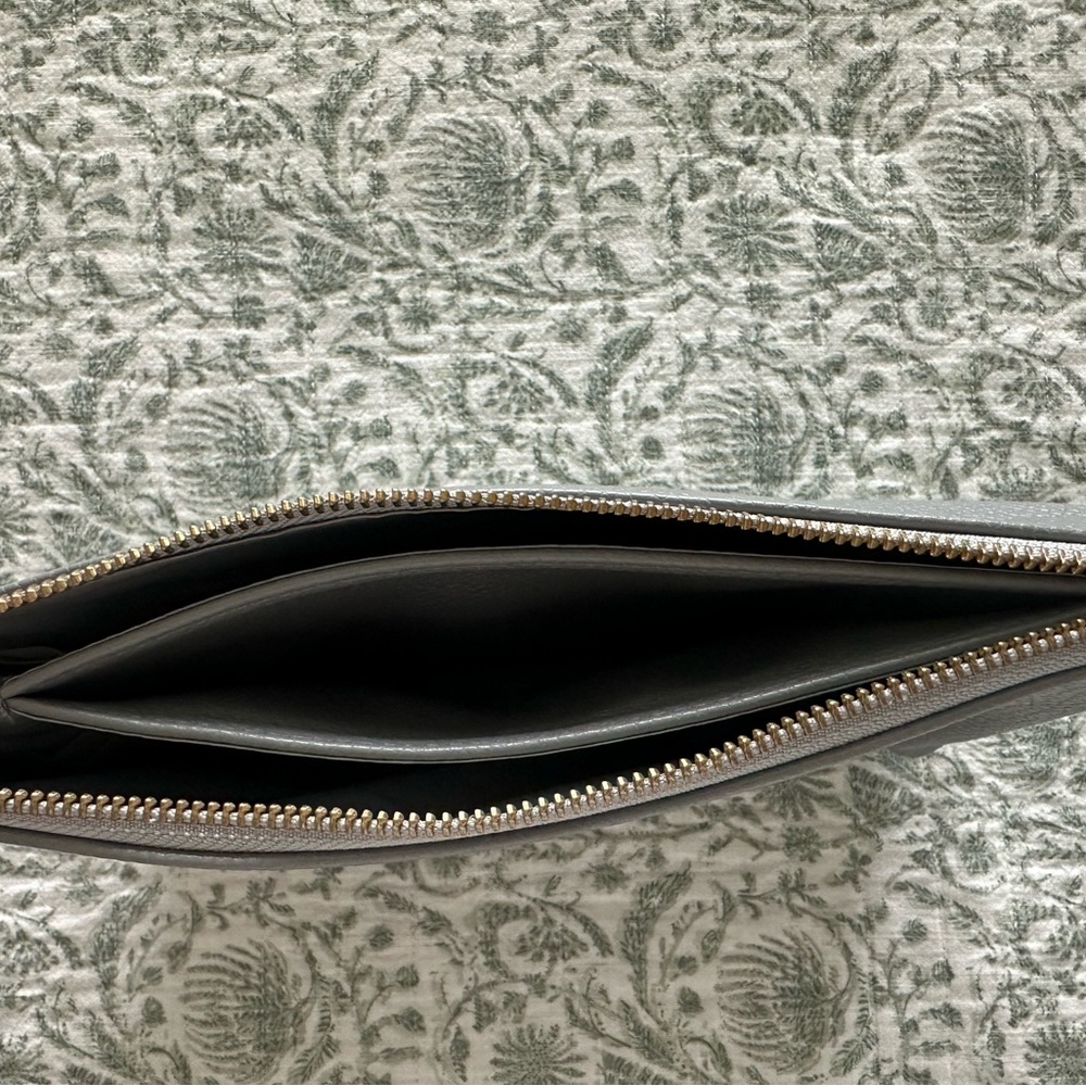Freshly Picked Wristlet - Picture 3 of 4
